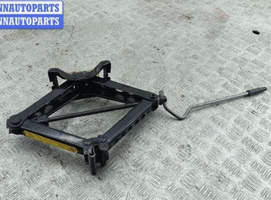 купить Домкрат на Ford Focus II (2004-2011)