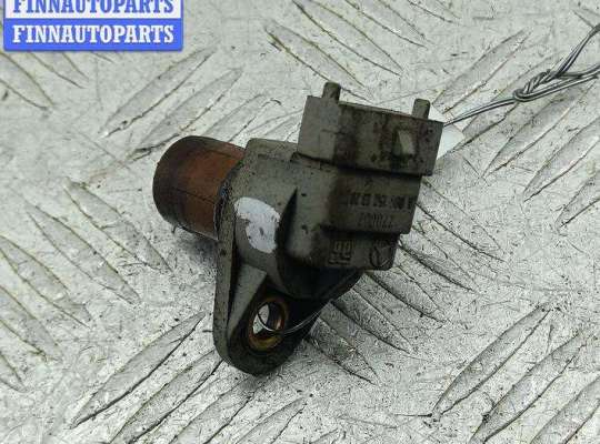 купить Датчик положения распредвала на Mercedes C-Class W202 (1993-2000)