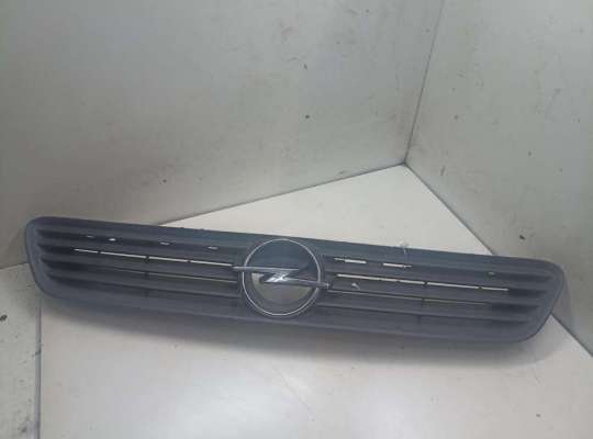 Купить Решетка радиатора на Opel Astra G (1998-2004) Решетка радиатора OP2293672 на Opel Astra G (1998-2004)