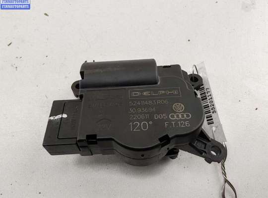 купить Моторчик заслонки отопителя на Audi Q7 4L (2005-2015)