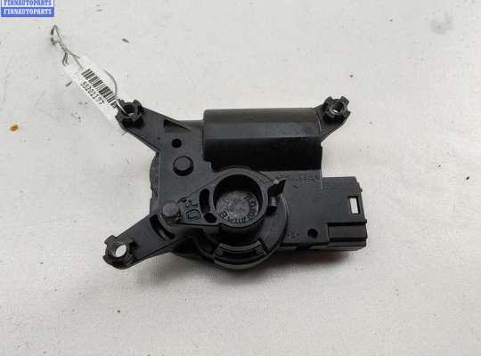 купить Моторчик заслонки отопителя на Audi Q7 4L (2005-2015)