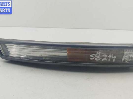 Поворотник (указатель поворота) правый VG2724184 на Volkswagen Passat B6