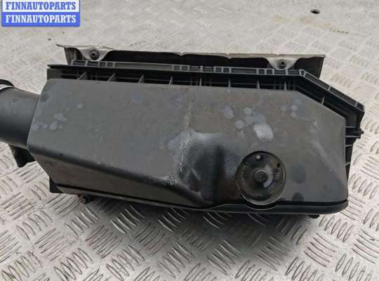 купить Корпус воздушного фильтра на Mercedes C-Class W203 (2000-2006)