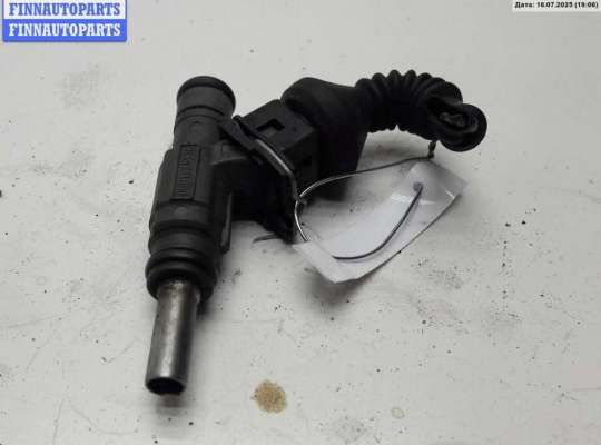 купить Форсунка топливная на Volkswagen Passat B5