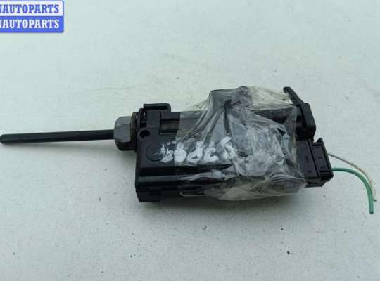 купить Активатор (привод) замка лючка бака на Renault Scenic II (2003-2009)