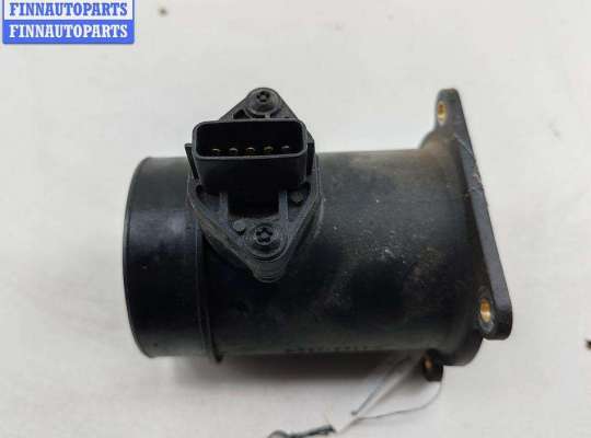 купить Расходомер (измеритель потока воздуха) на Nissan Primera P11 (1999-2002)