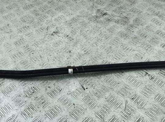 купить Молдинг лобового стекла на Audi A4 B7 (2004-2008)