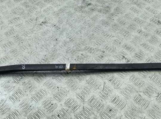 купить Молдинг лобового стекла на Audi A4 B7 (2004-2008)