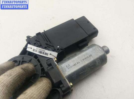 купить Блок управления двери передней левой на Volkswagen Passat B5