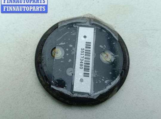 купить Эмблема на Volkswagen Passat B4