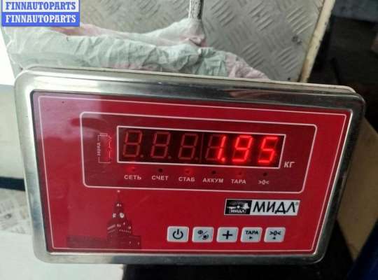 купить Обшивка двери передней левой (дверная карта) на Dacia (Renault) Sandero II (2012-2020)