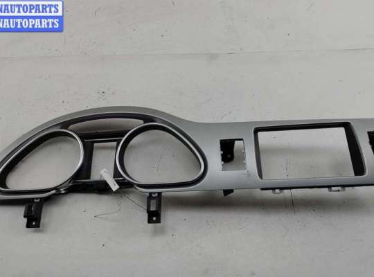 купить Рамка (обрамление) щитка приборов на Audi Q7 4L (2005-2015)