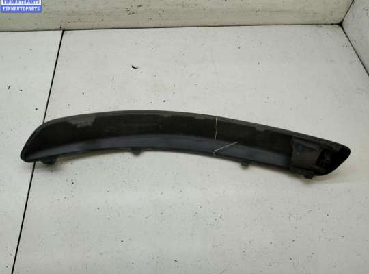 купить Молдинг бампера переднего на Volkswagen Golf-5