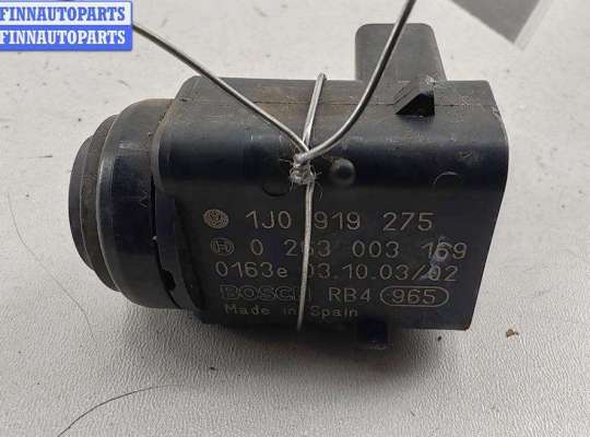 купить Датчик парковки (парктроник) передний на Volkswagen Touareg