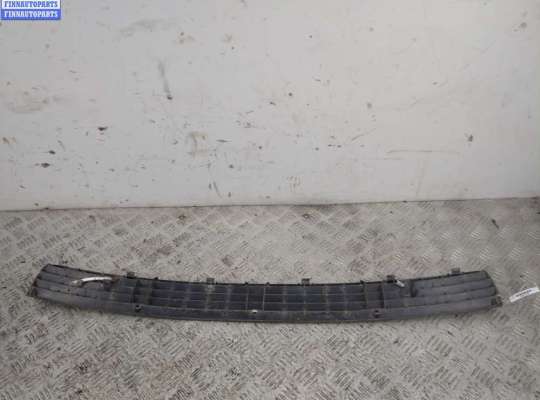 купить Решетка капота на Volkswagen Transporter T4