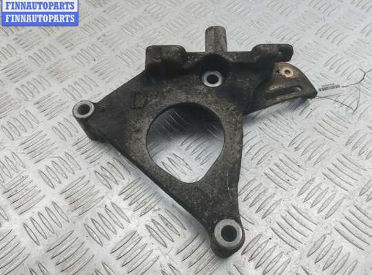 купить Кронштейн генератора на Nissan Almera Tino