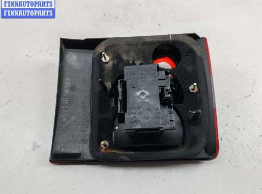 купить Фонарь крышки багажника правый на Volkswagen Passat B4