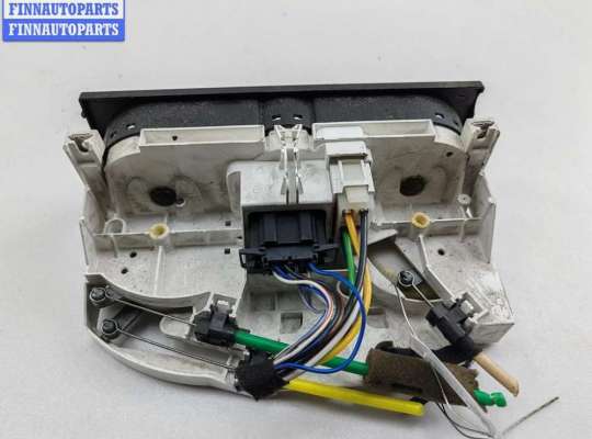 купить Переключатель отопителя на Volkswagen Golf-4