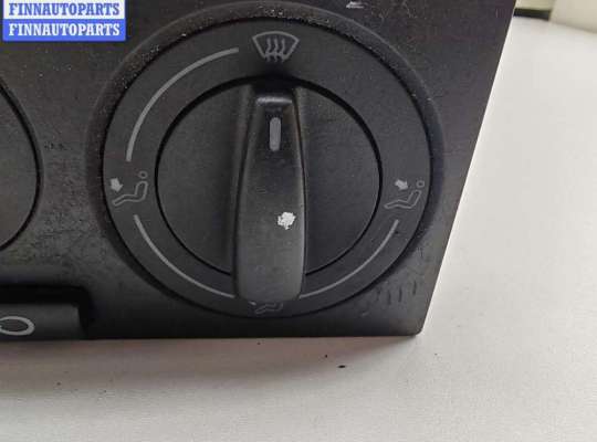 купить Переключатель отопителя на Volkswagen Golf-4