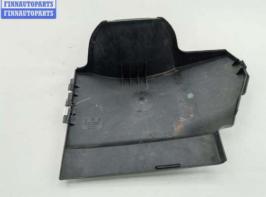 Кронштейн (площадка) аккумулятора (АКБ) на Opel Vectra C