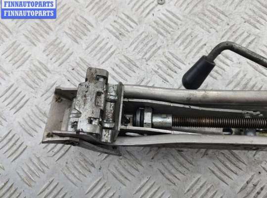 купить Домкрат на Volkswagen Passat B5+ (GP)