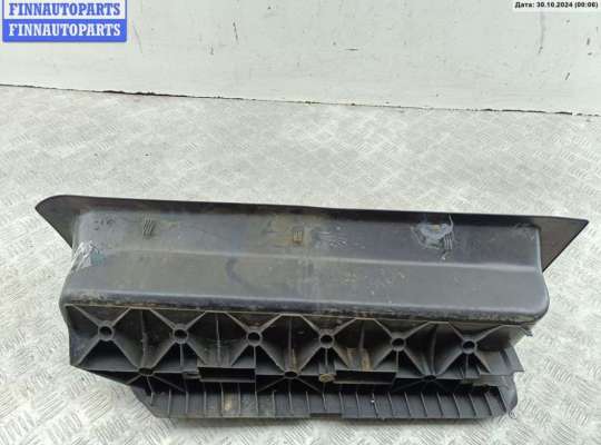купить Накладка на порог внутренняя (салона) на Volkswagen Transporter T4