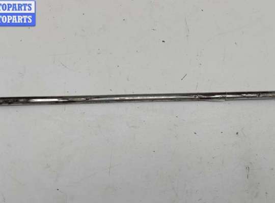 купить Молдинг двери задней правой на Volkswagen Passat B6