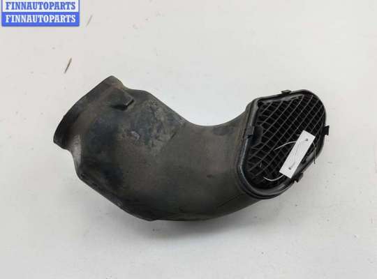 Воздуховод BM3353370 на BMW 5 E60/E61 (2003-2010)