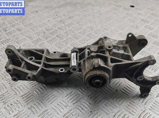 купить Кронштейн генератора на Audi A4 B5 (1994-2001)