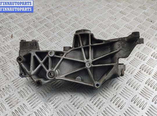 купить Кронштейн генератора на Audi A4 B5 (1994-2001)