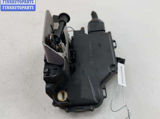 Замок двери передней левой AU1588996 на Audi A4 B6 (2001-2004)