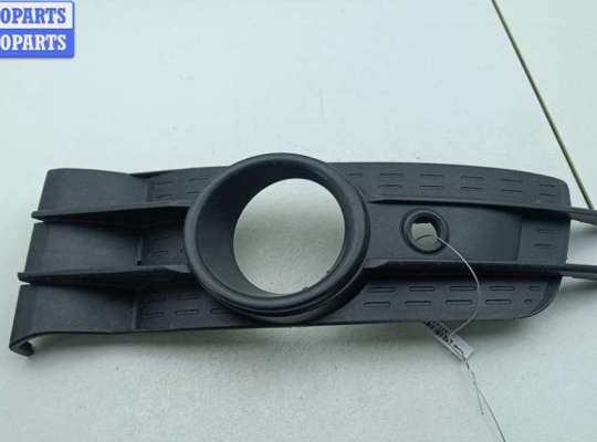 купить Рамка фары противотуманной правой на Citroen C5 (2001-2008)