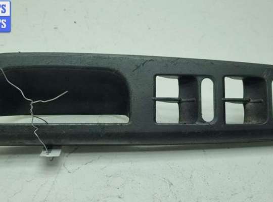 купить Ручка двери внутренняя передняя левая на Volkswagen Passat B5+ (GP)