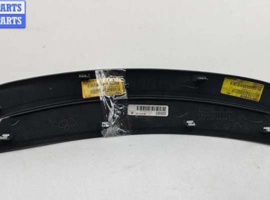 купить Накладка декоративная на торпедо на Chrysler Voyager (2001-2007)