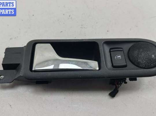 купить Ручка двери внутренняя задняя левая на Volkswagen Bora