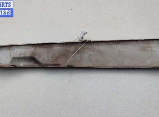 купить Молдинг бампера переднего на Opel Zafira B (2004-2014)