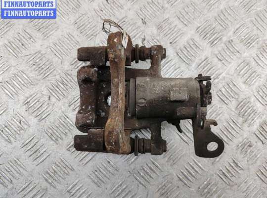 Суппорт задний левый RN1556539 на Renault Megane II (2002-2008)