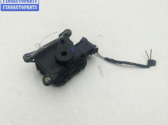 купить Моторчик заслонки отопителя на Opel Astra G (1998-2004)