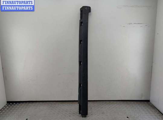 Накладка на порог наружная левая VG2763294 на Volkswagen Passat B6