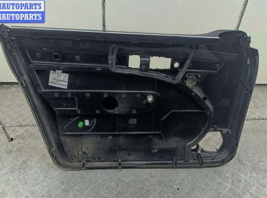 купить Обшивка двери передней правой (дверная карта) на Audi A6 C4 (1994-1997)