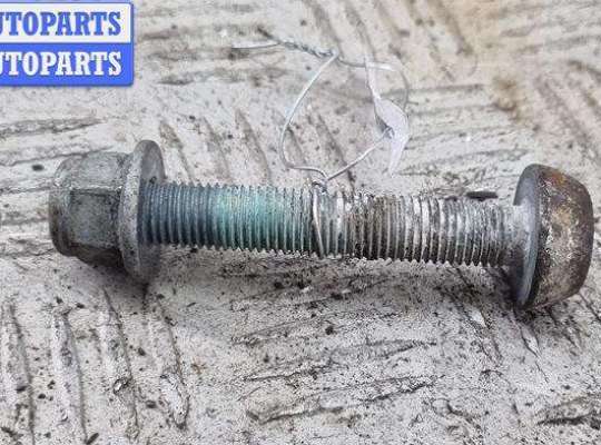 купить Болт крепления на Skoda Octavia mk2 (A5 1Z) 2004-2013