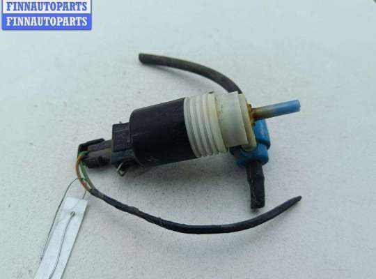 купить Насос (моторчик) омывателя стекла на Volkswagen Passat B4