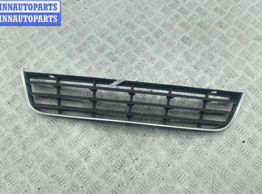 купить Решётка (заглушка) в бампер на Volkswagen Passat B6