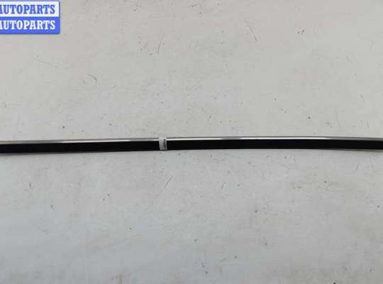 купить Молдинг двери передней правой на BMW 7 E38 (1994-2001)