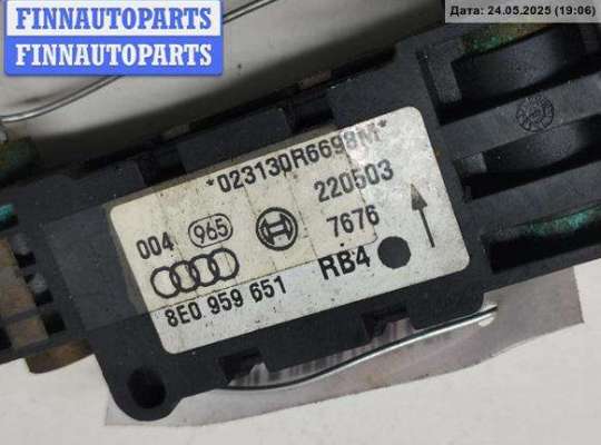 купить Датчик удара (Airbag) на Audi A4 B6 (2001-2004)