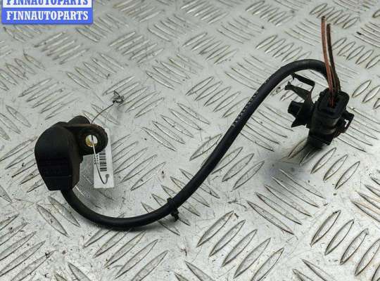 купить Датчик положения коленвала на Renault Scenic II (2003-2009)