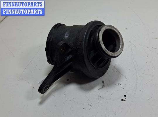 купить Патрубок турбины на Mercedes C-Class W203 (2000-2006)