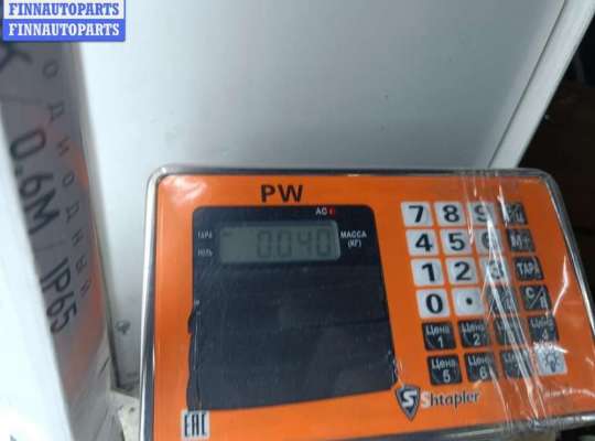 купить Молдинг крыла переднего правого на Volkswagen Golf-3