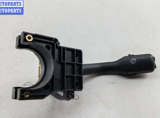 Купить Переключатель дворников на Audi A4 B5 (1994-2001) Переключатель дворников AU1716850 на Audi A4 B5 (1994-2001)