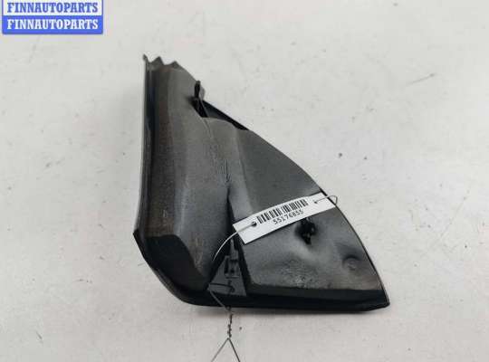 купить Накладка на зеркало правое на Volkswagen Passat B3